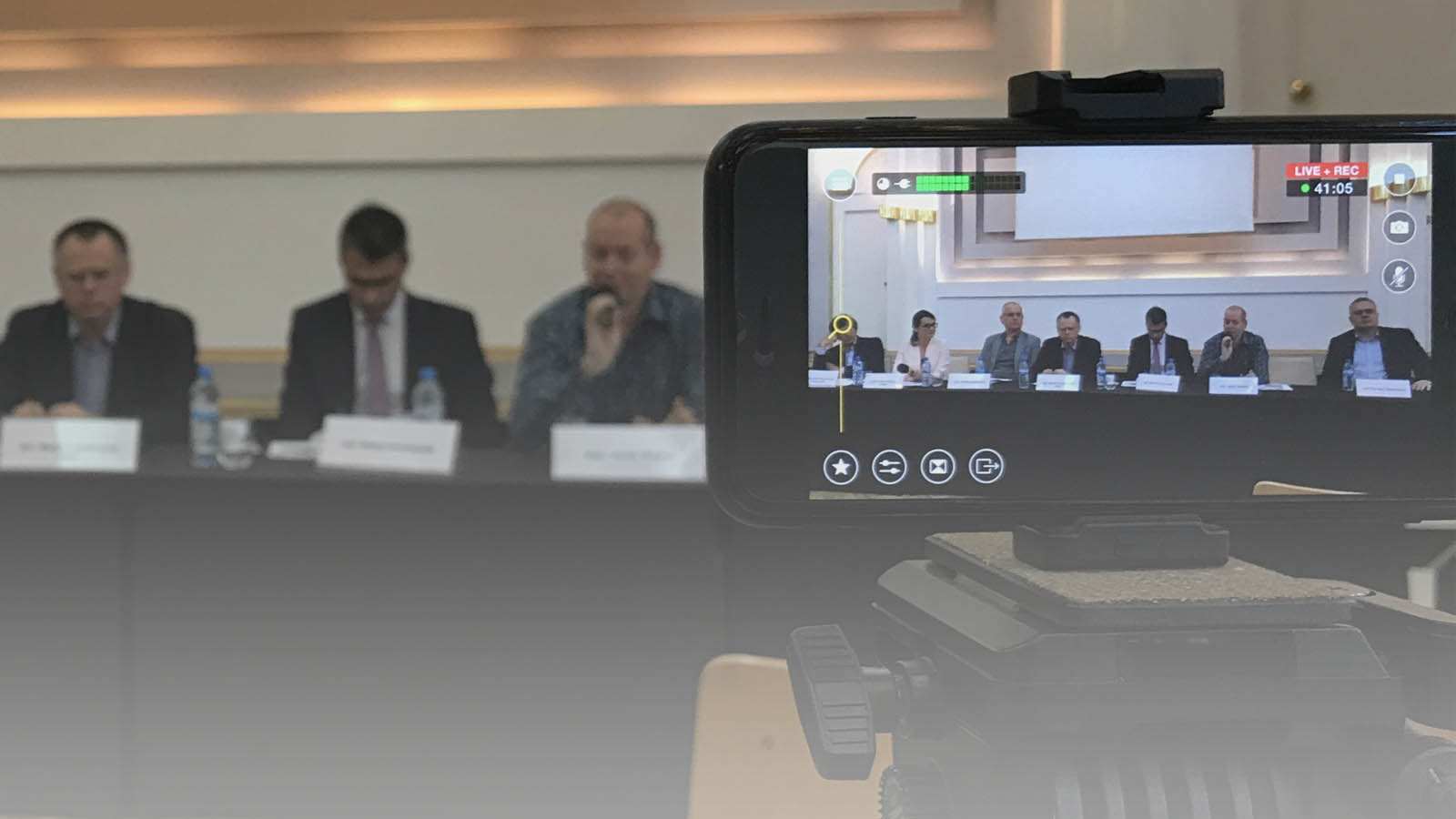 Transmisja online z konferencji w Centrum Prasowym Foksal